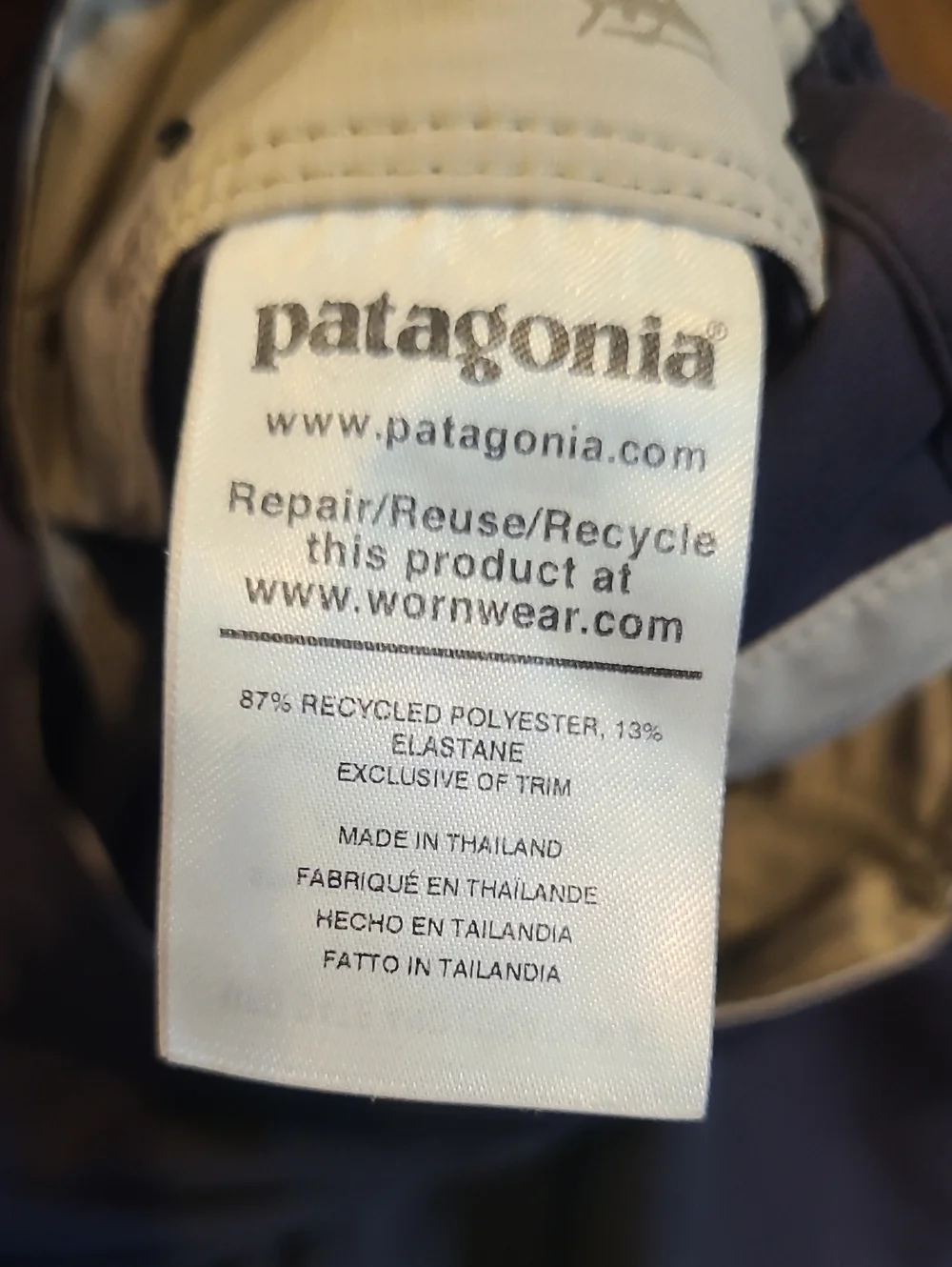 Patagonia Wavefarer Stretch 10” Boardshorts - Mens size 32 86543